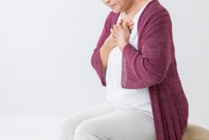 シニア女性の画像